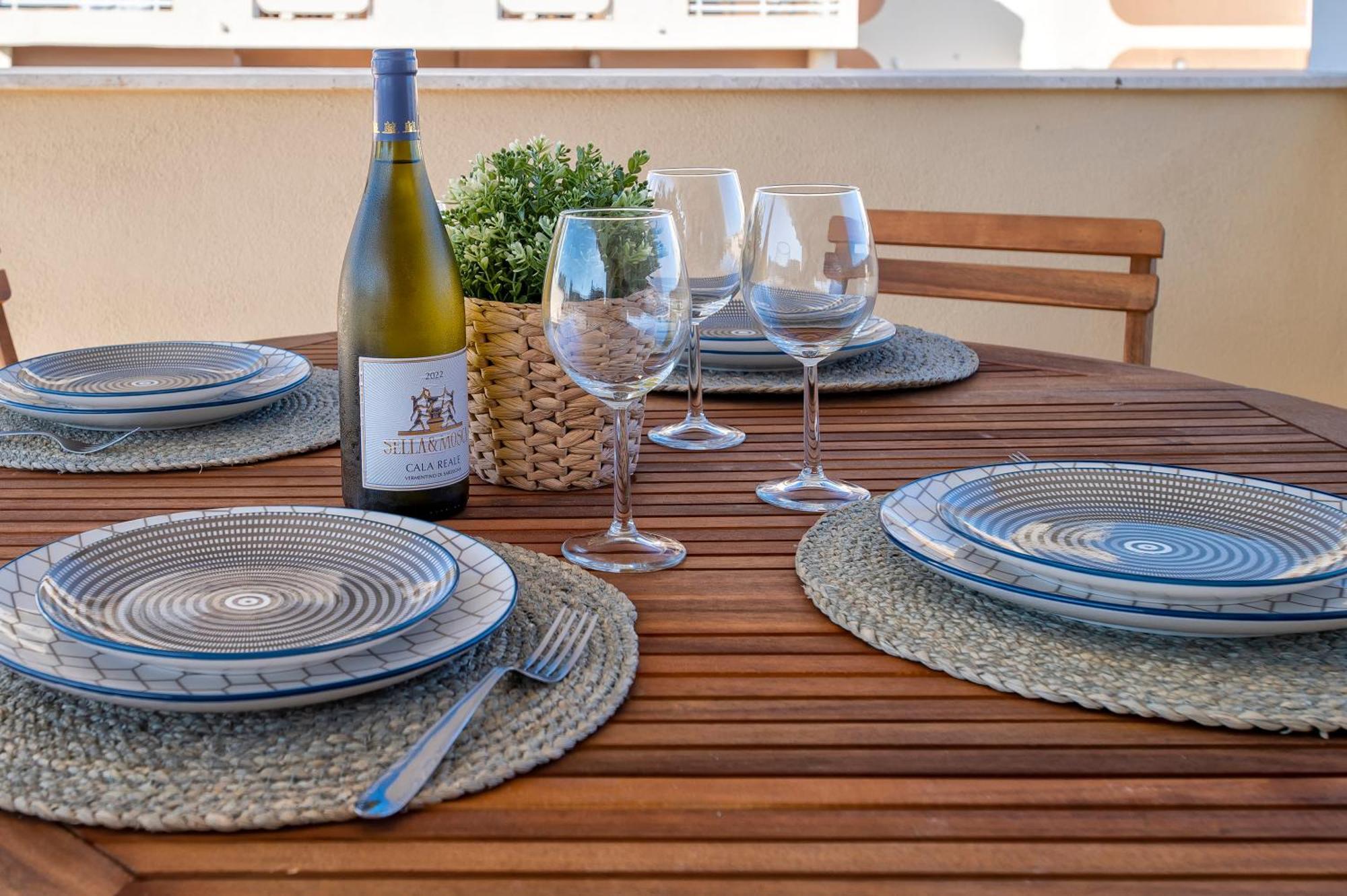 Pufferfish Apartment With Private Terrace Alghero Exterior photo